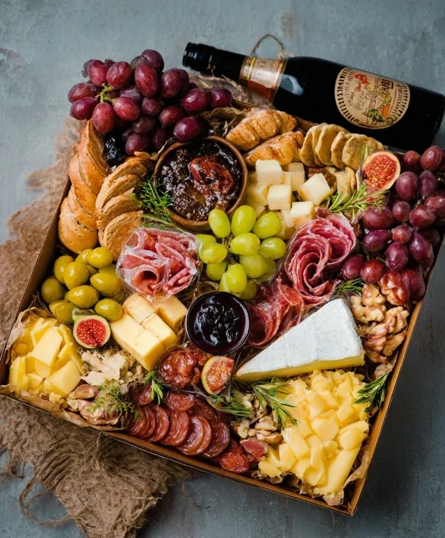 Gourmet Graze Boxes and Cheese Boards
