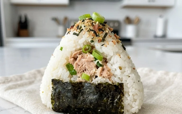 15-min. Easy Japanese Tuna Onigiri